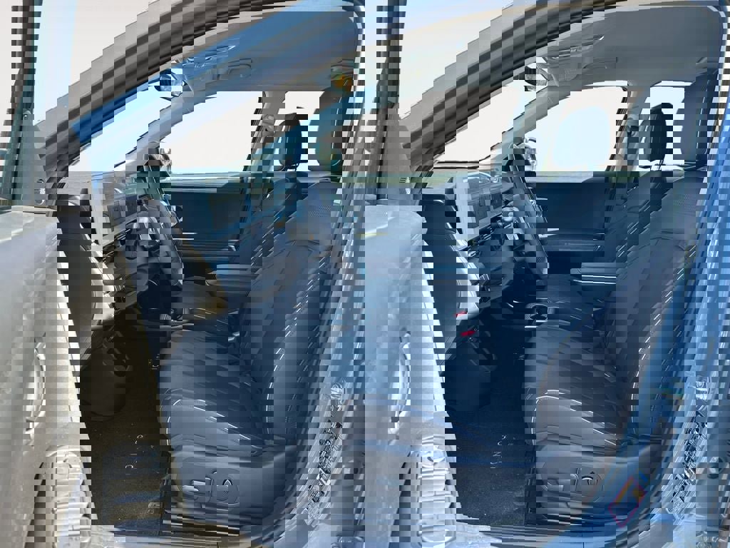 Certified 2023 Hyundai Ioniq 5 SEL w/ Cargo Package image 15