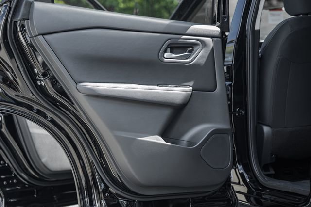 New 2026 Nissan Rogue SV image 33