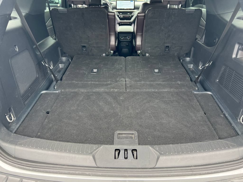 Used 2025 Ford Explorer Platinum w/ LUX Leather Package AWD/4WD image 20