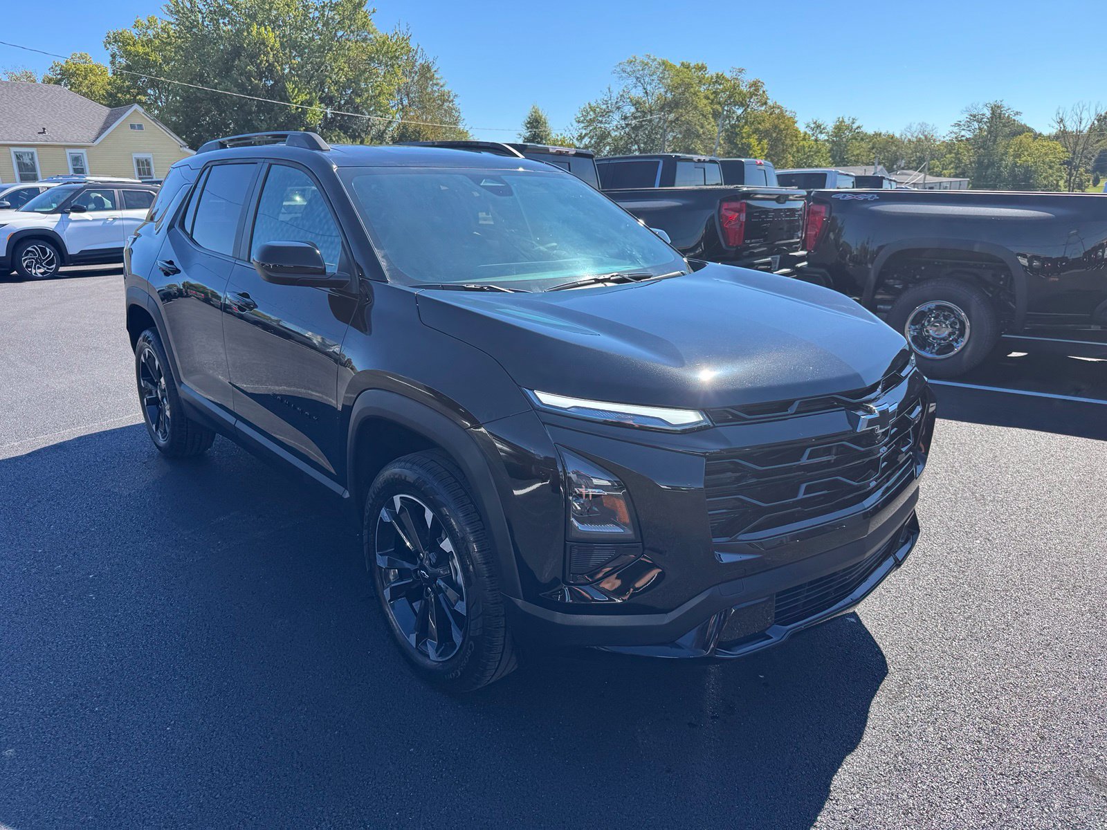New 2027 Chevrolet Equinox RS FWD image 8