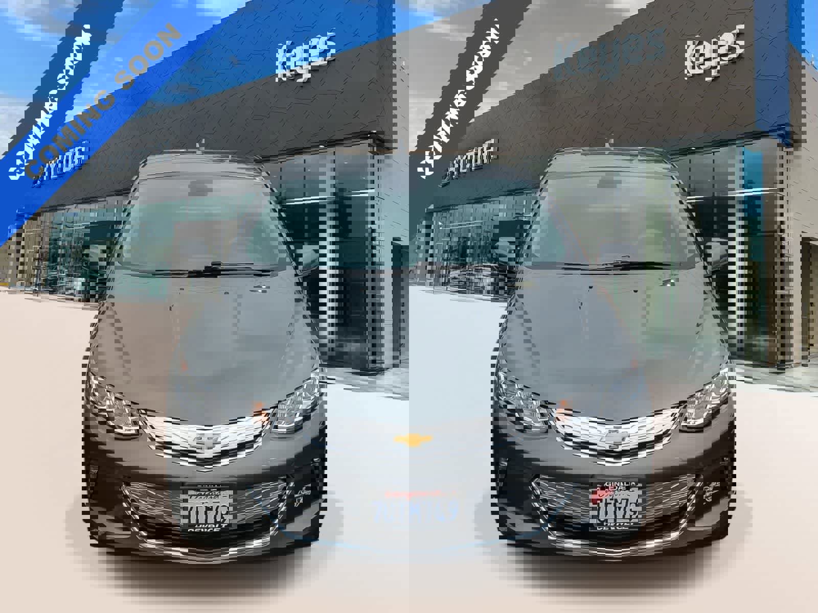 Used 2017 Chevrolet Volt LT w/ Comfort Package image 2