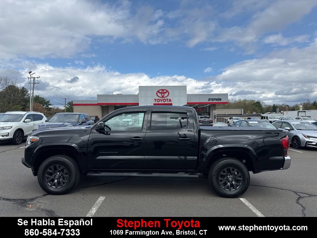 Used 2023 Toyota Tacoma SR5 AWD/4WD image 5