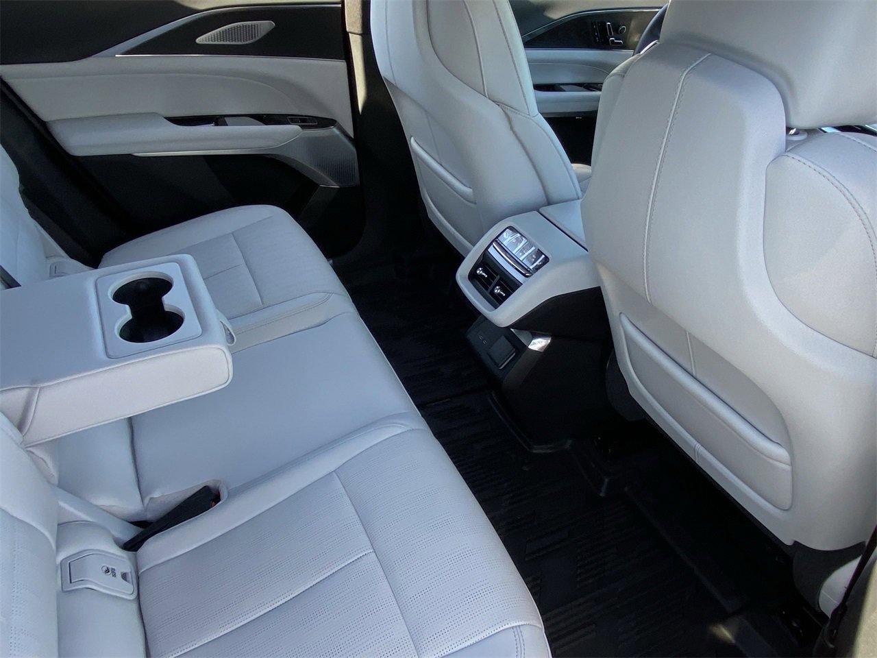 Certified 2024 Cadillac Lyriq Sport w/ LPO, Floor Liner Package image 15