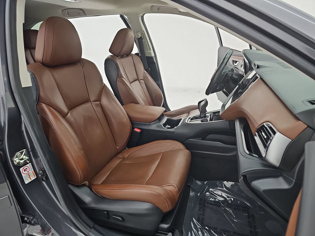 Used 2020 Subaru Outback Touring AWD/4WD image 12