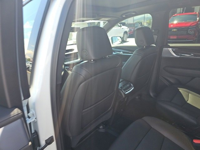 New 2025 Cadillac XT6 Sport w/ Technology Package image 7