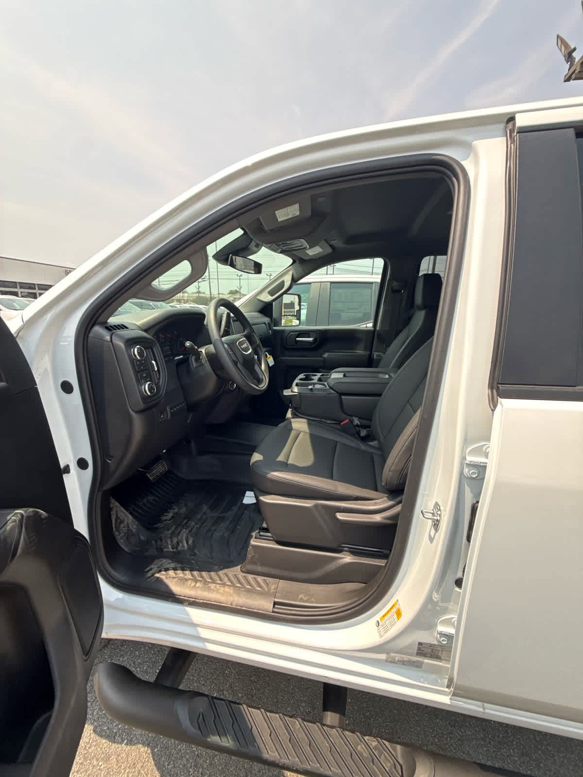New 2026 GMC Sierra 2500 Pro w/ Convenience Package AWD/4WD image 28