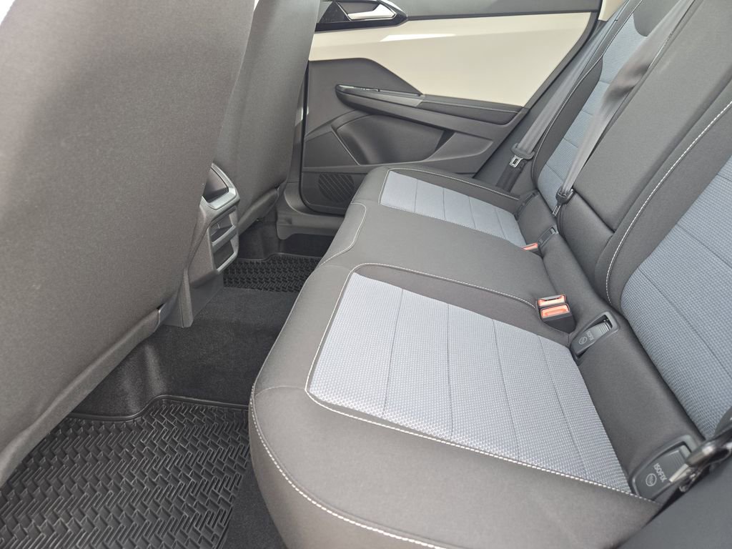 New 2026 Volkswagen Taos S image 20