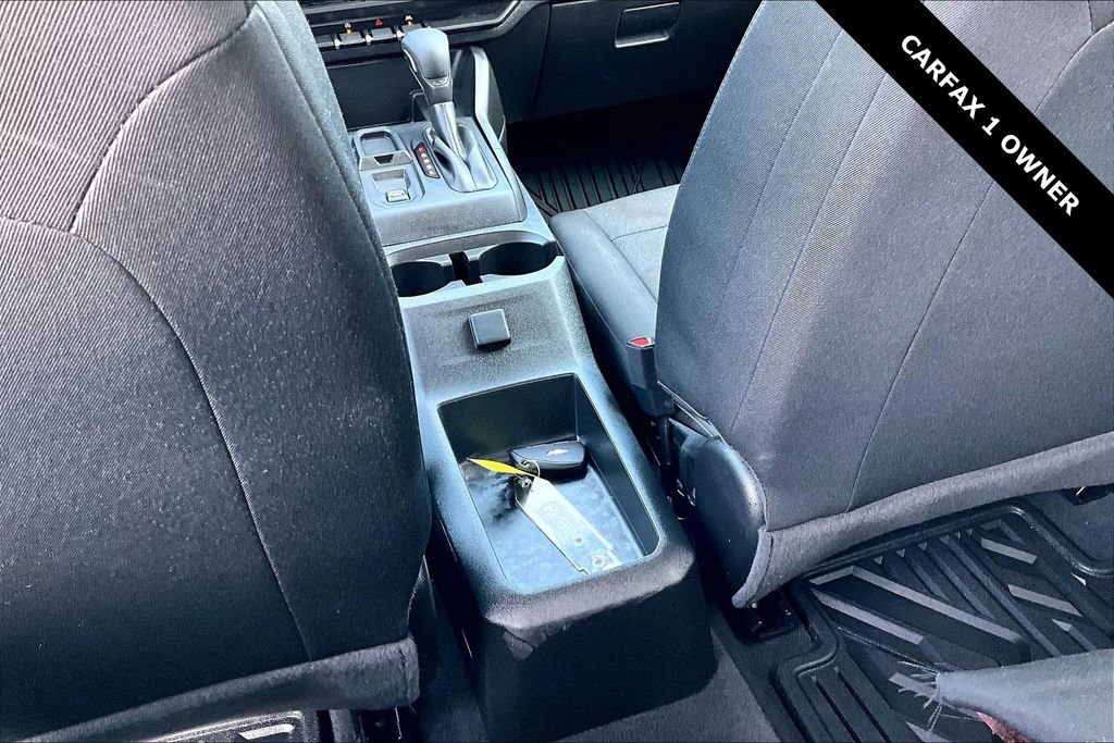 Used 2024 Chevrolet Colorado W/T image 11