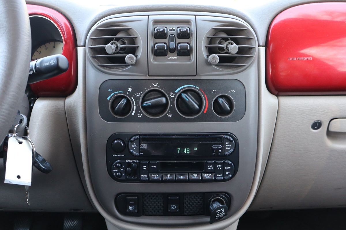 Used 2002 Chrysler PT Cruiser Touring image 31