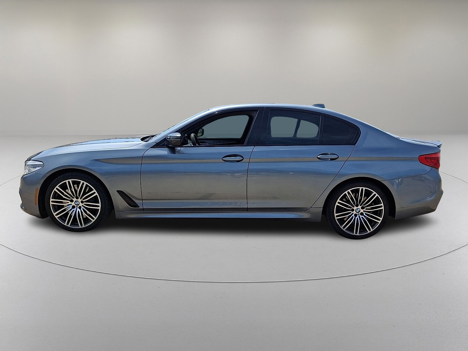 Used 2019 BMW 540i xDrive w/ M Sport Package AWD/4WD image 6