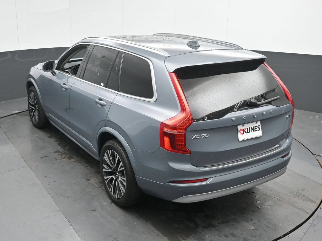 Used 2022 Volvo XC90 T6 Momentum w/ Climate Package AWD/4WD image 38