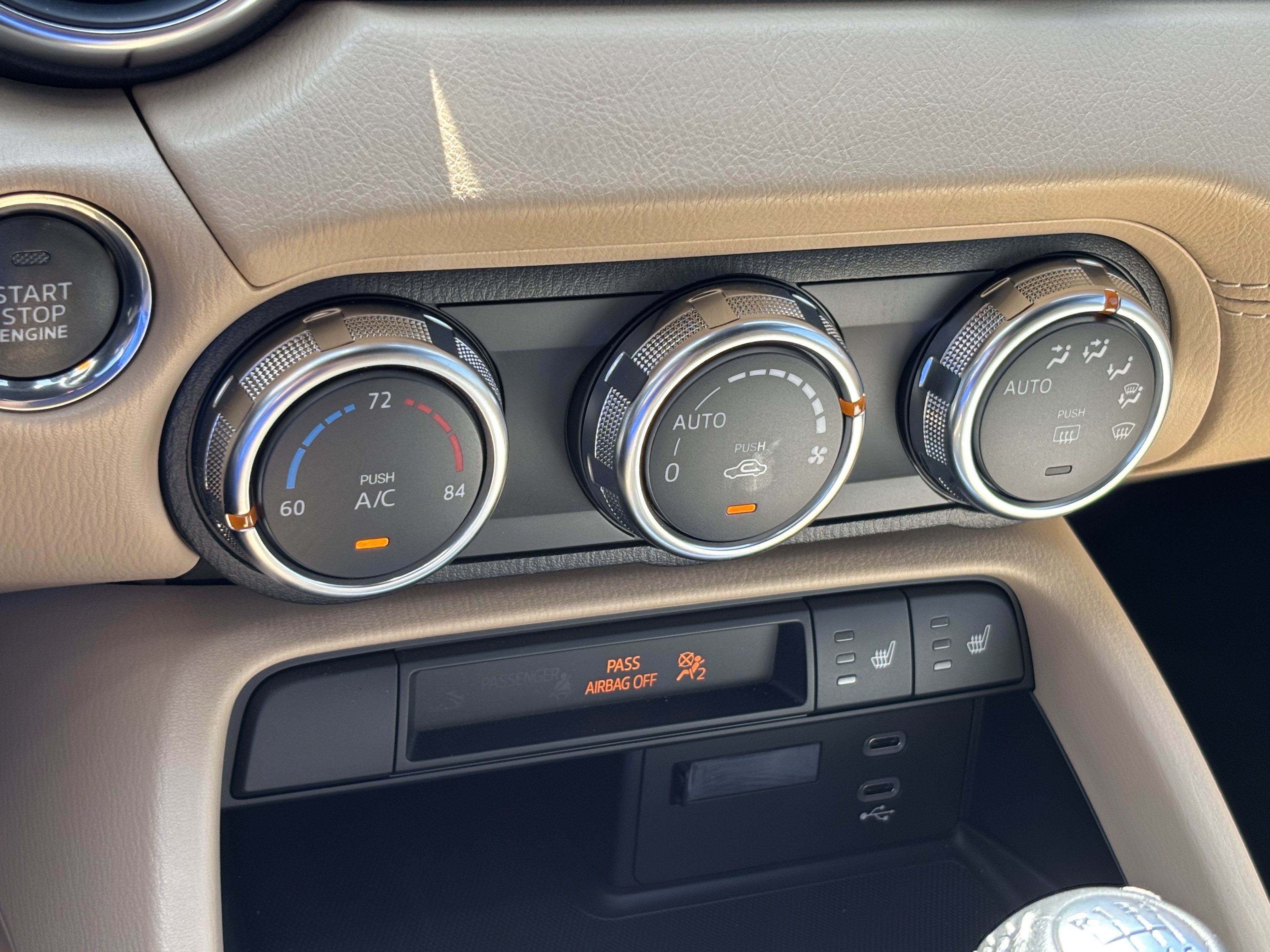 Used 2025 MAZDA MX-5 Miata Grand Touring RWD image 27