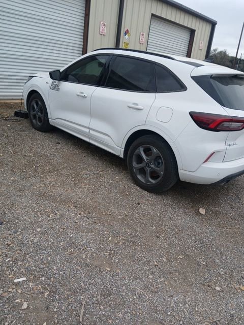 Used 2023 Ford Escape ST-Line w/ Tech Pack #1 image 2