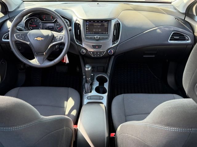 Used 2019 Chevrolet Cruze LT image 22
