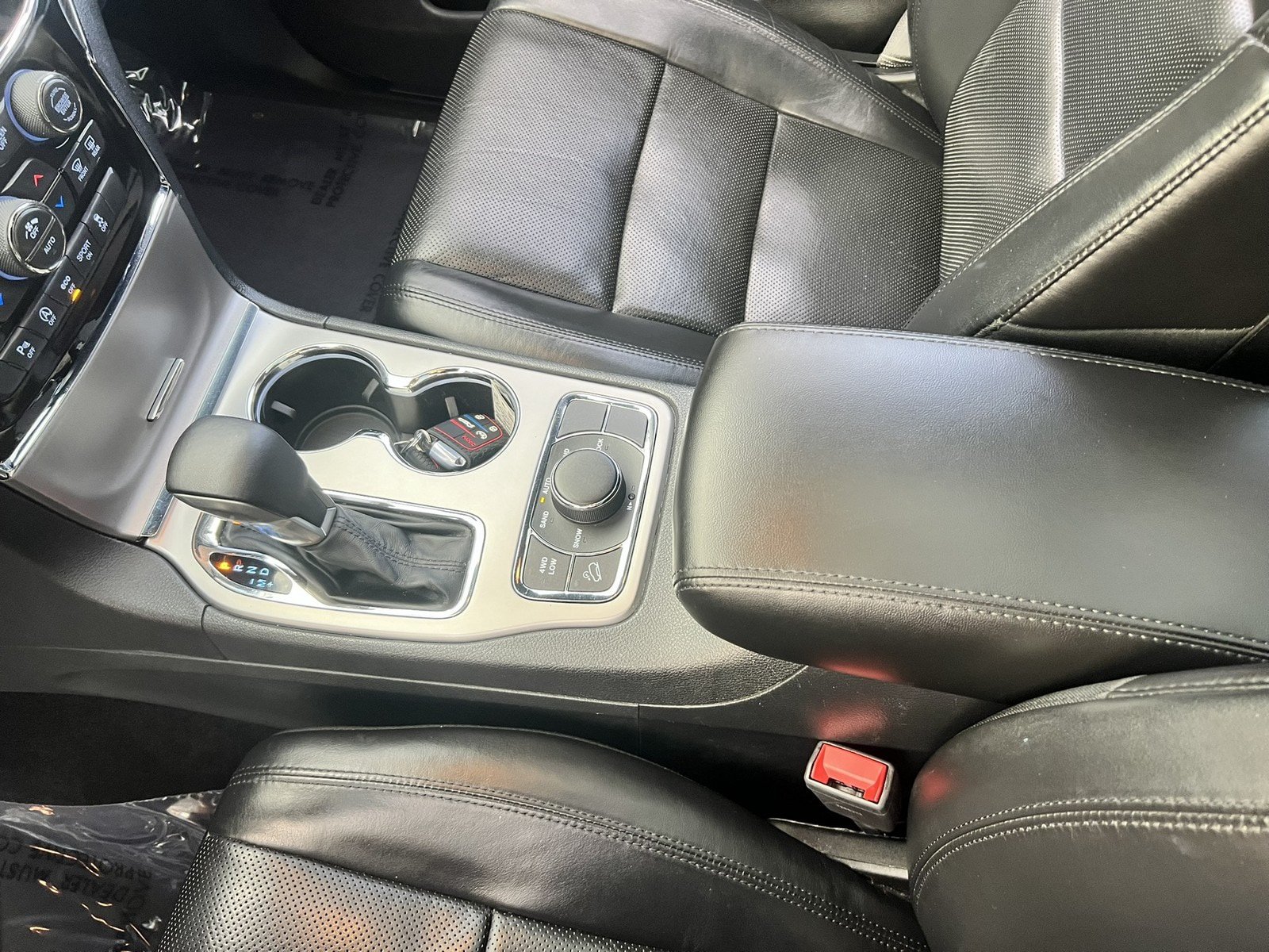 Used 2019 Jeep Grand Cherokee Limited w/ Luxury Group II AWD/4WD image 23