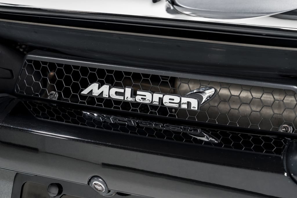 Used 2020 McLaren 720S Performance RWD image 46