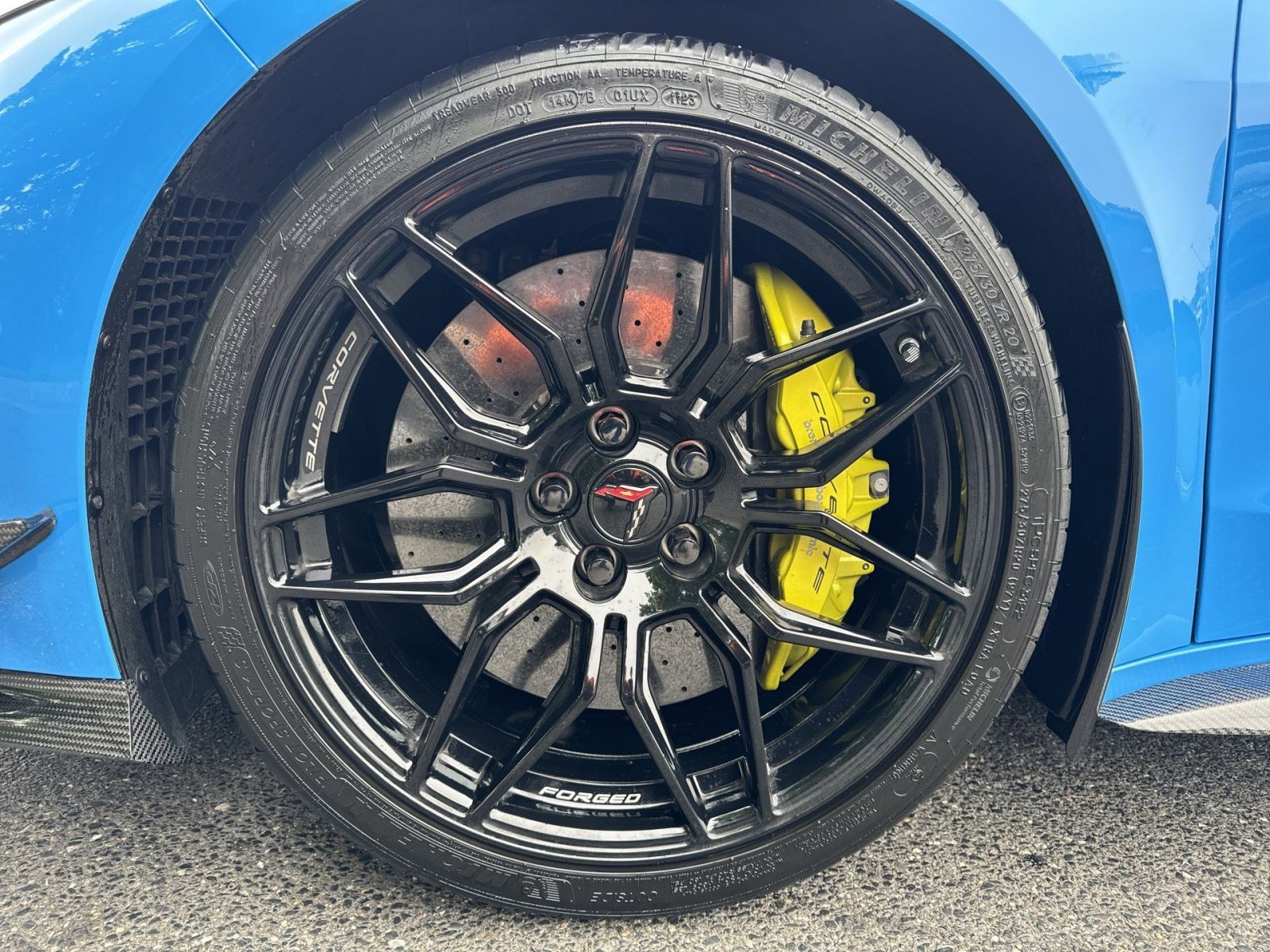 Used 2023 Chevrolet Corvette Z06 w/ Engine Appearance Package RWD image 20