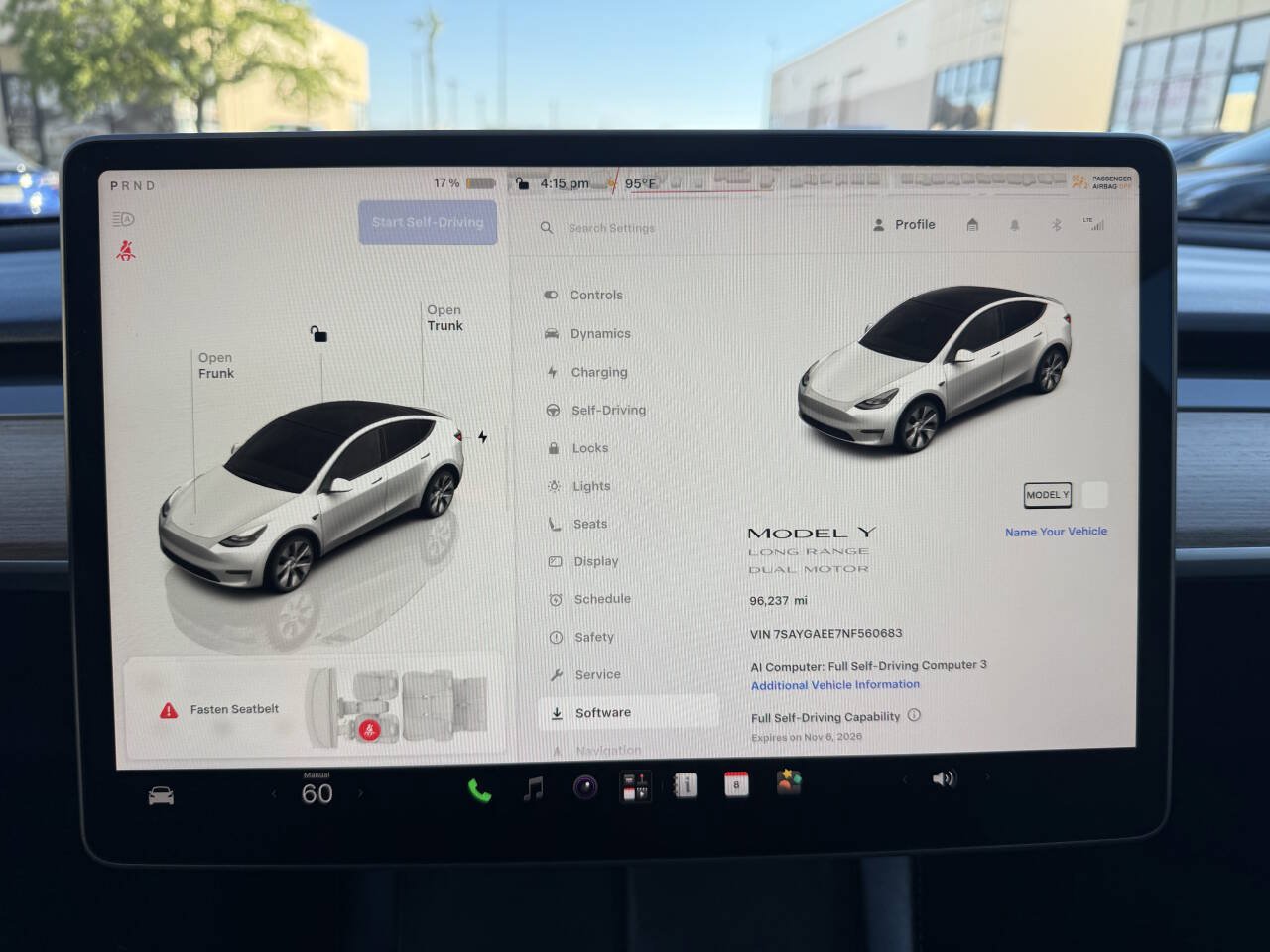 Used 2022 Tesla Model Y Long Range AWD/4WD image 11