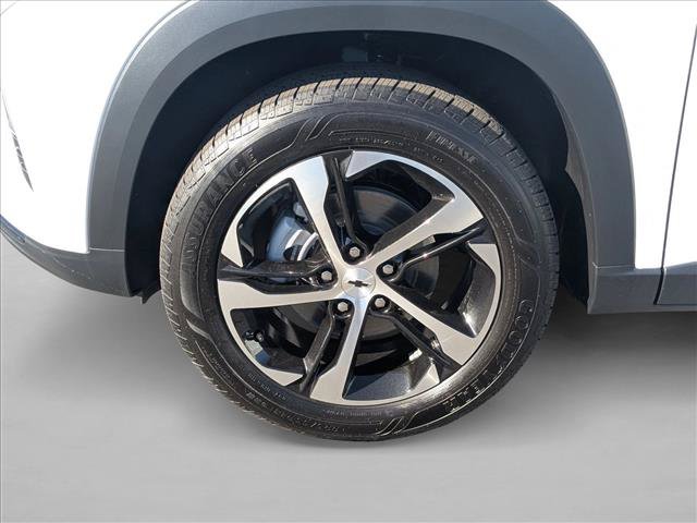 New 2026 Chevrolet Trax RS w/ Sunroof Package FWD image 10