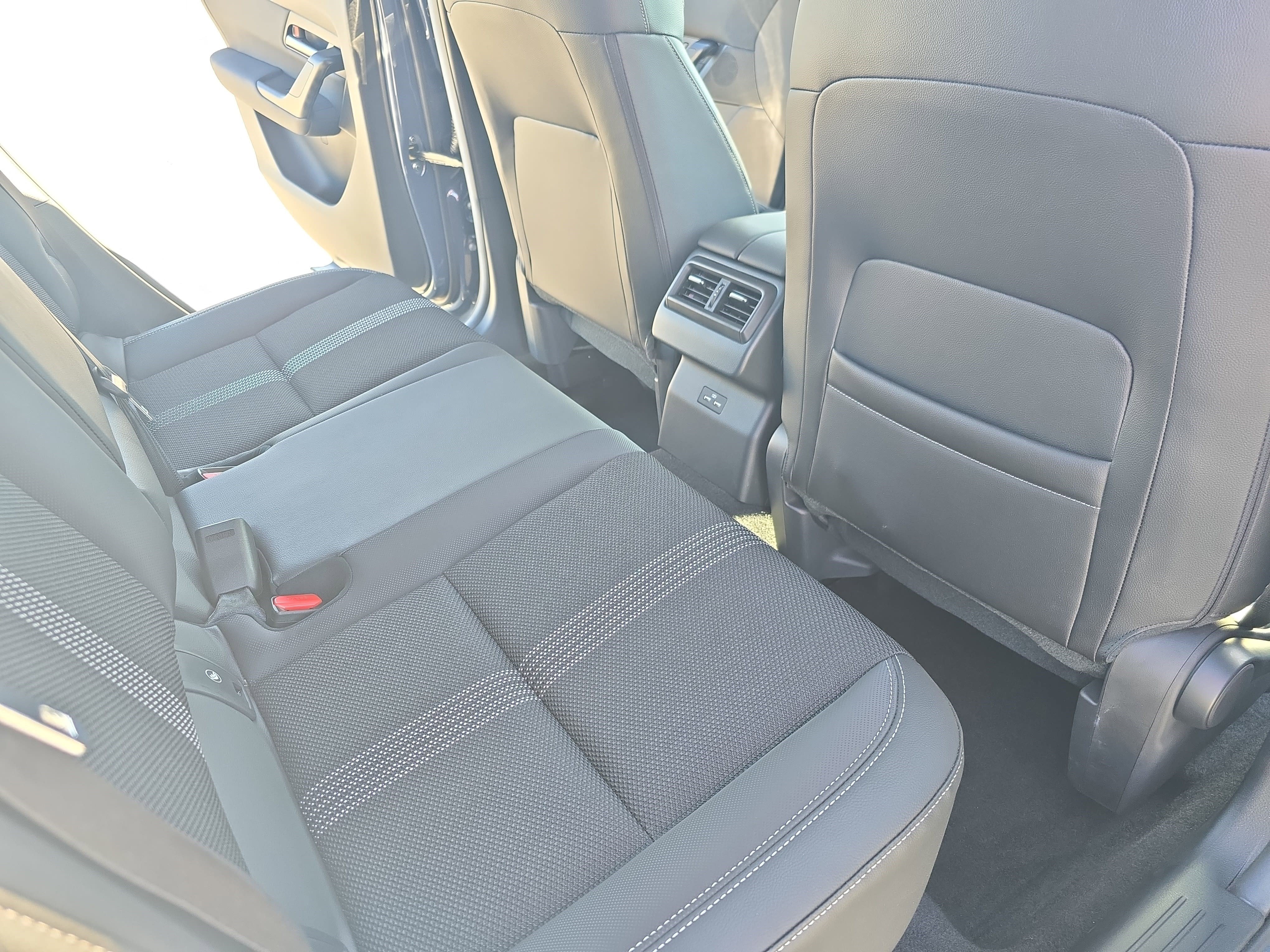 Used 2024 MAZDA CX-50 AWD 2.5 S w/ Weather Package image 11