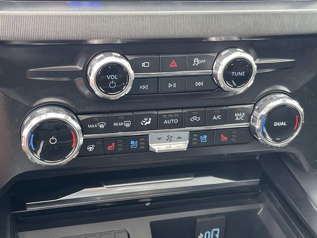 New 2026 Ford F450 Platinum w/ FX4 Off-Road Package image 29