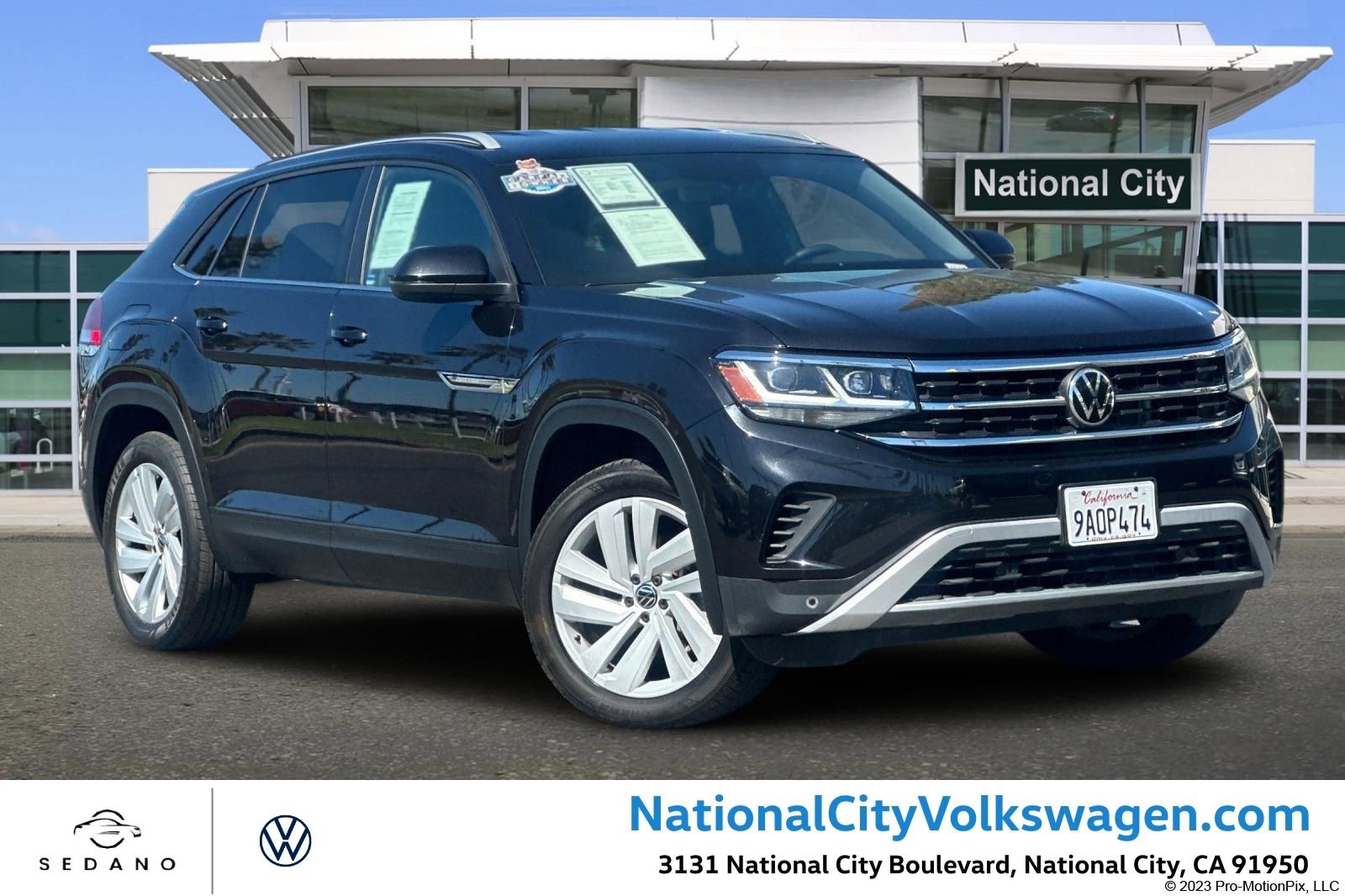 Used 2022 Volkswagen Atlas Cross Sport SE image 1