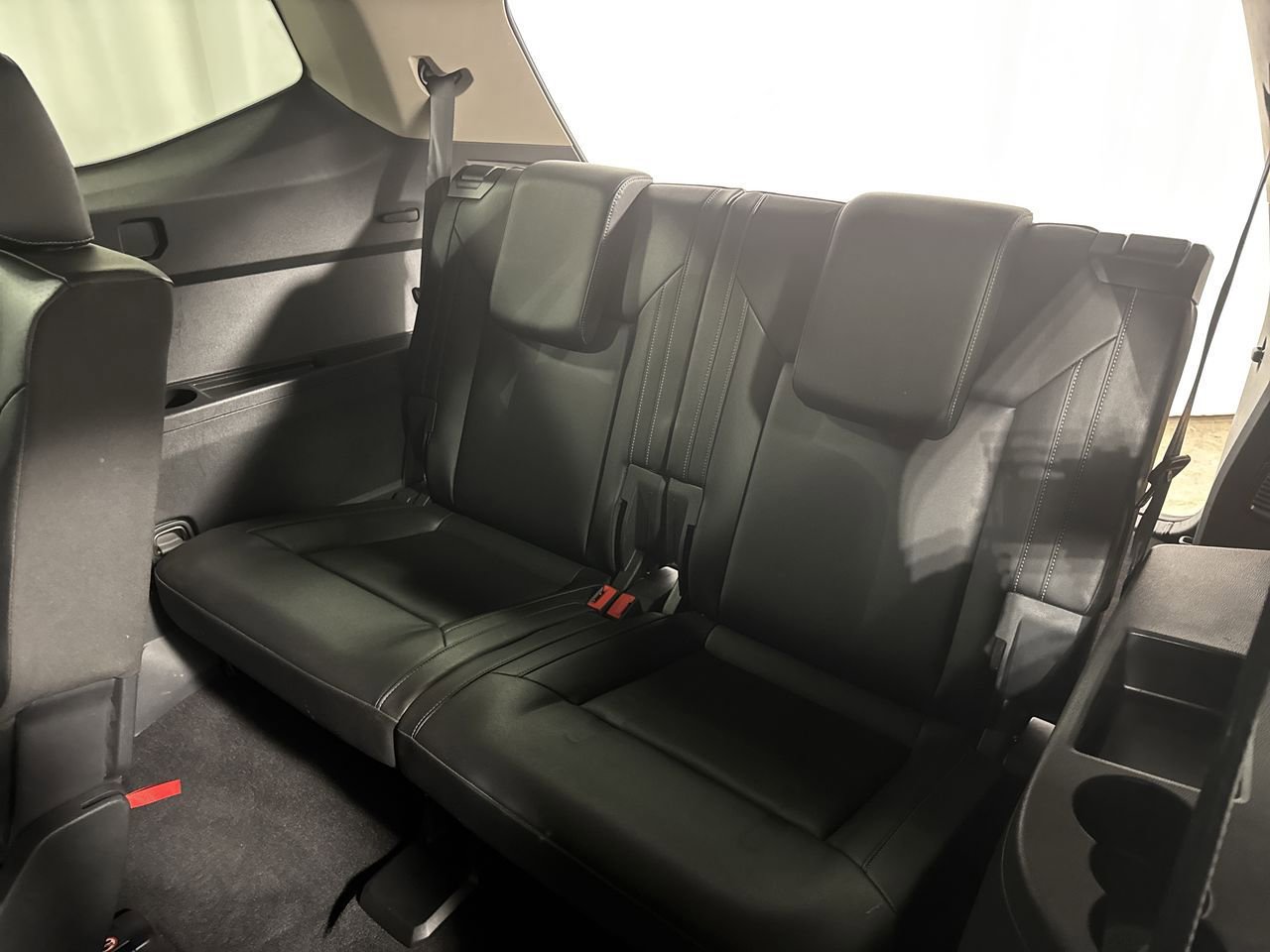 Used 2019 Volkswagen Atlas SE image 30