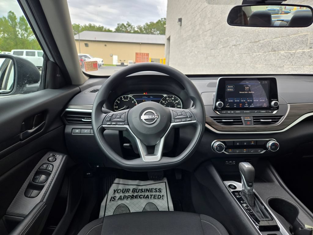 Used 2026 Nissan Altima 2.5 SV AWD/4WD image 31