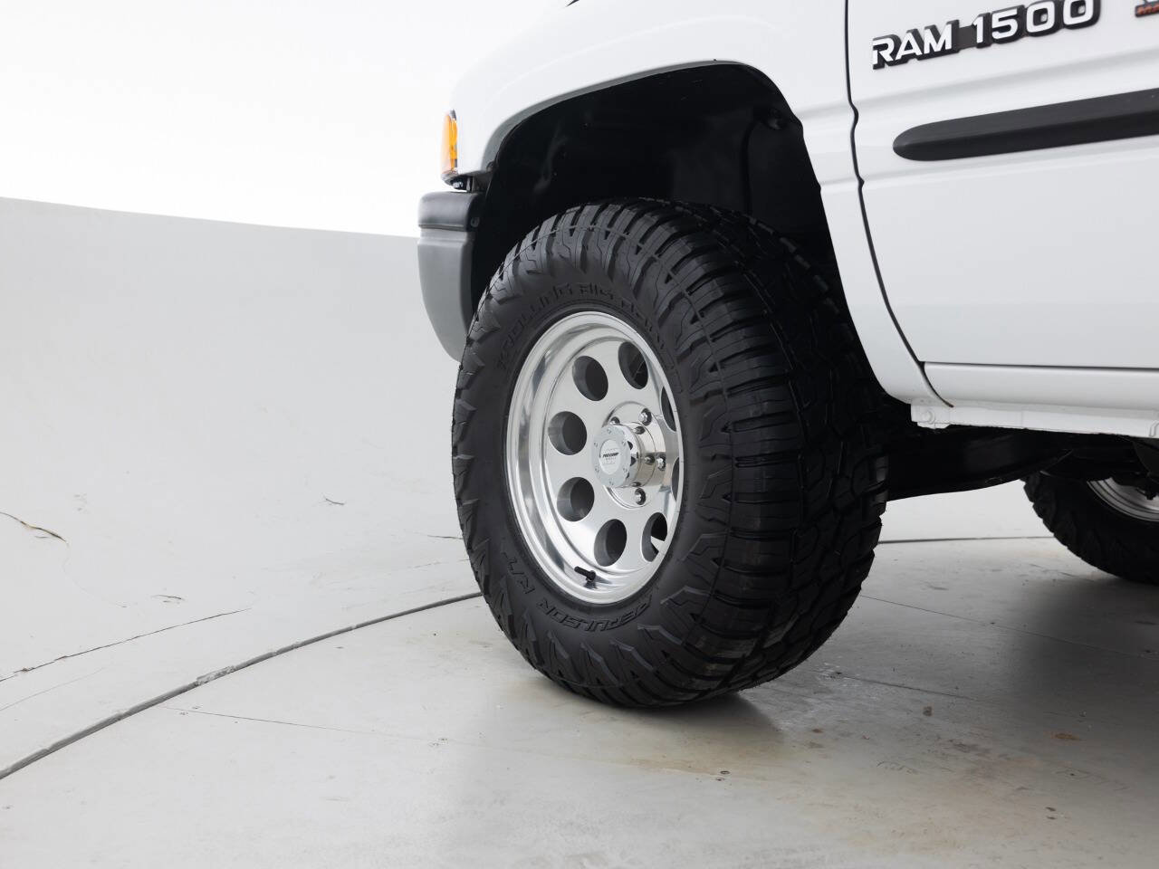 Used 2000 Dodge Ram 1500 Truck 2WD Quad Cab image 17