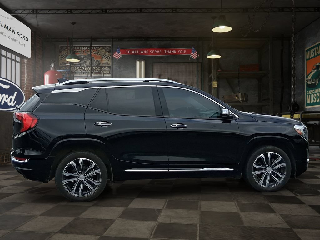 Used 2020 GMC Terrain Denali w/ LPO, Floor Liner Package FWD image 7