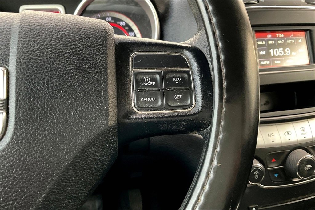 Used 2018 Dodge Journey SE w/ Blacktop Package image 18