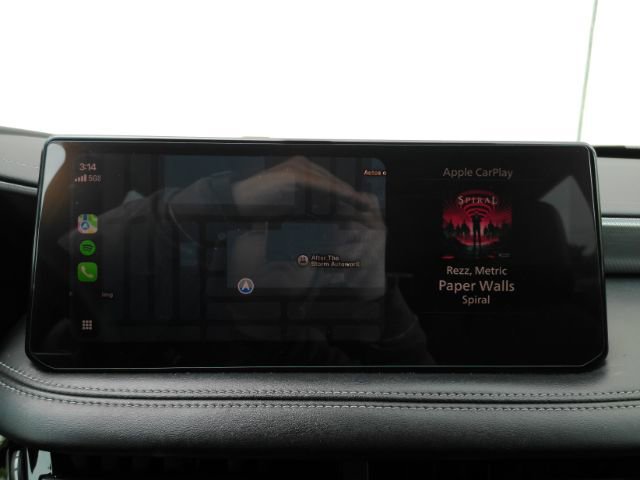 Used 2023 INFINITI QX60 Luxe FWD image 45