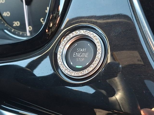 Certified 2024 Cadillac XT6 Premium Luxury image 28