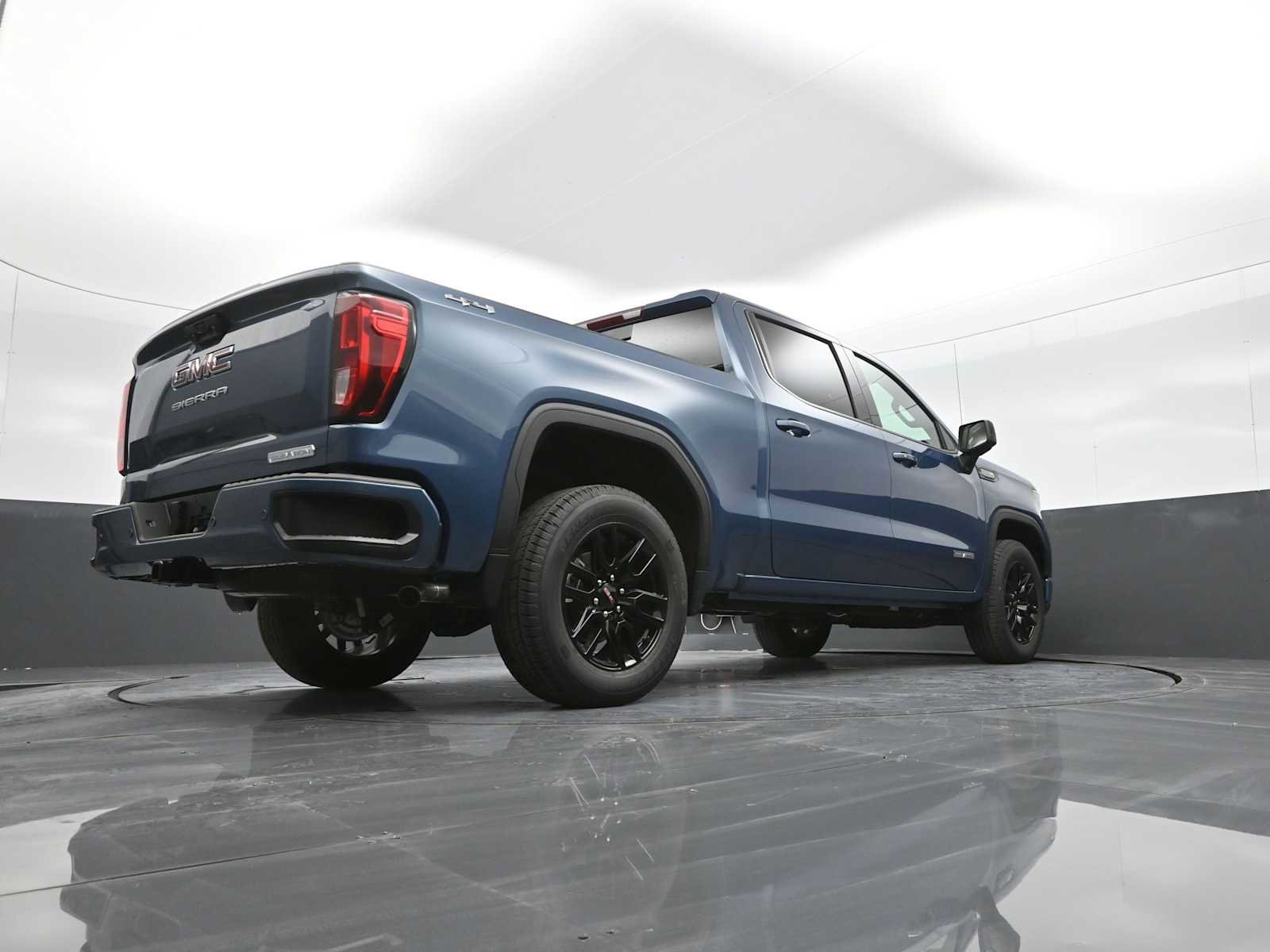 New 2026 GMC Sierra 1500 Elevation w/ Elevation Premium Package image 39