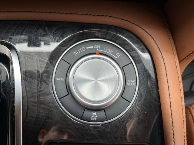 Used 2024 INFINITI QX80 Sensory AWD/4WD image 15