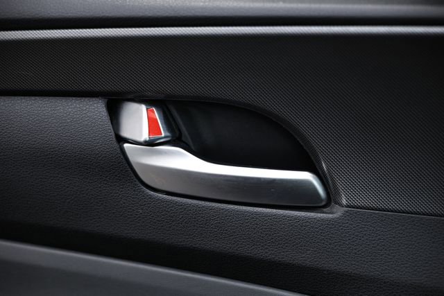 Used 2023 Hyundai Santa Fe SEL w/ Cargo Package image 15