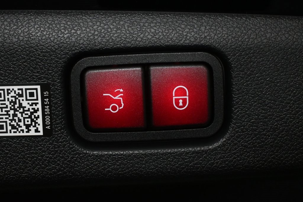 New 2026 Mercedes-Benz E 350 Sedan image 29