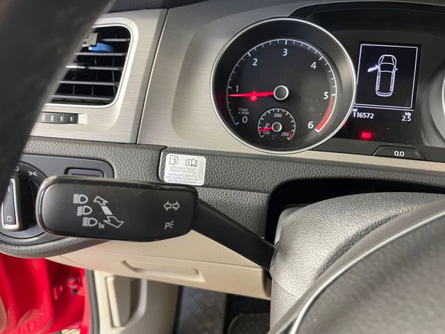 Used 2015 Volkswagen Golf TDI S FWD image 13