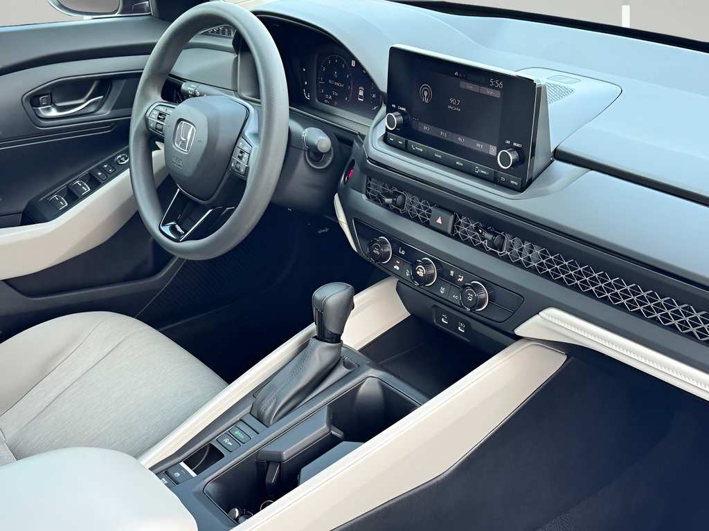 Used 2023 Honda Accord LX image 6