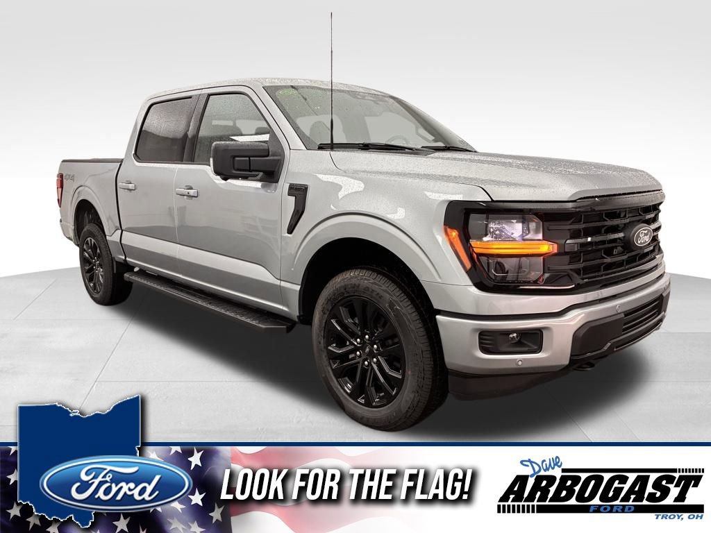 New 2025 Ford F150 XLT w/ Equipment Group 302A MID