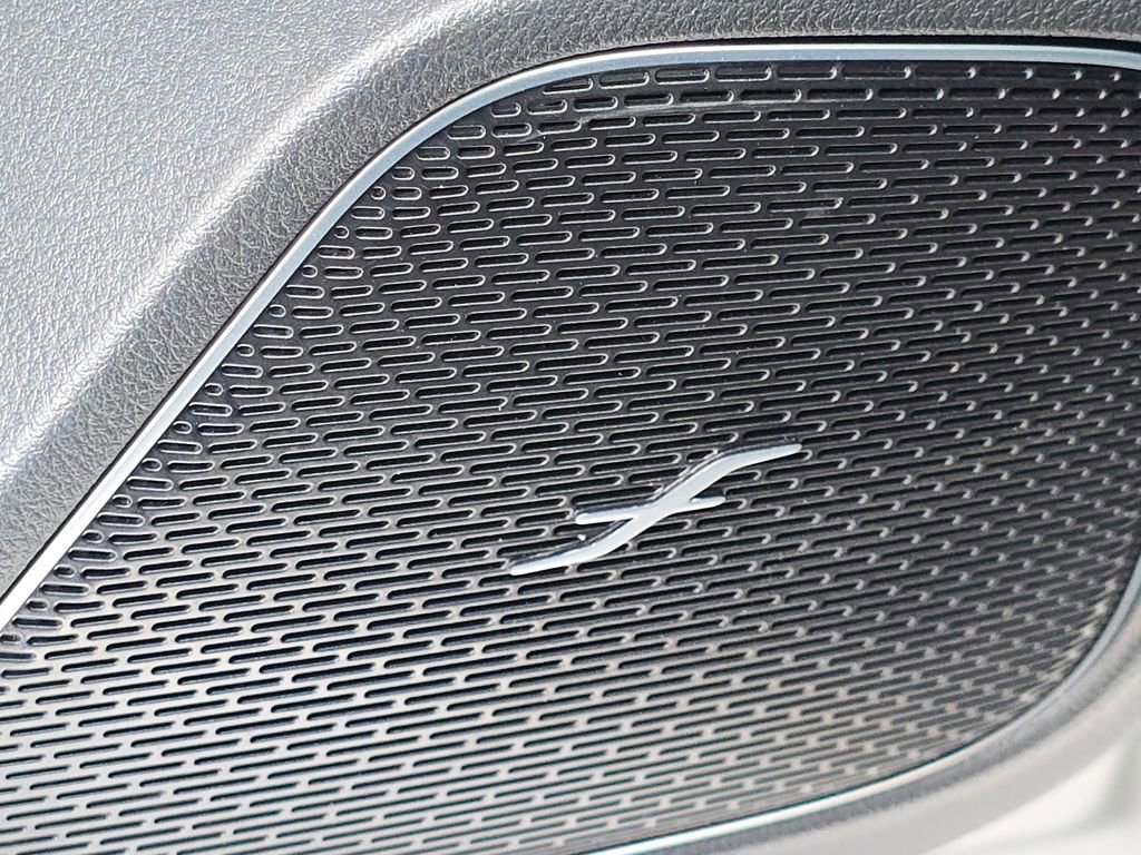 Used 2026 Mercedes-Benz GLB 250 4MATIC image 27