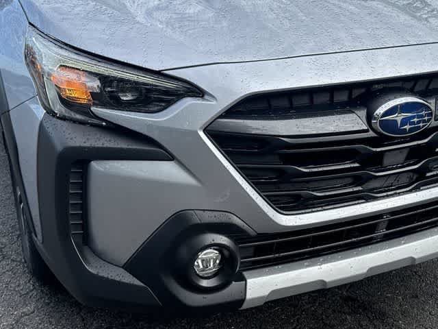 Certified 2025 Subaru Outback Limited AWD/4WD image 10