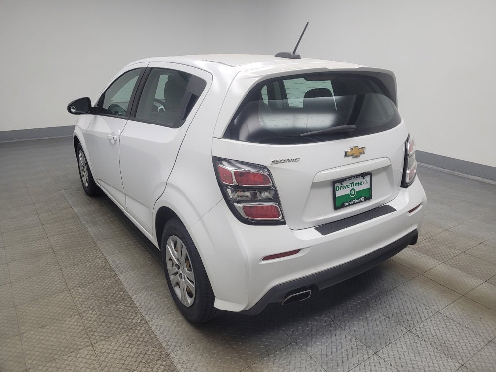 Used 2020 Chevrolet Sonic LT FWD image 5