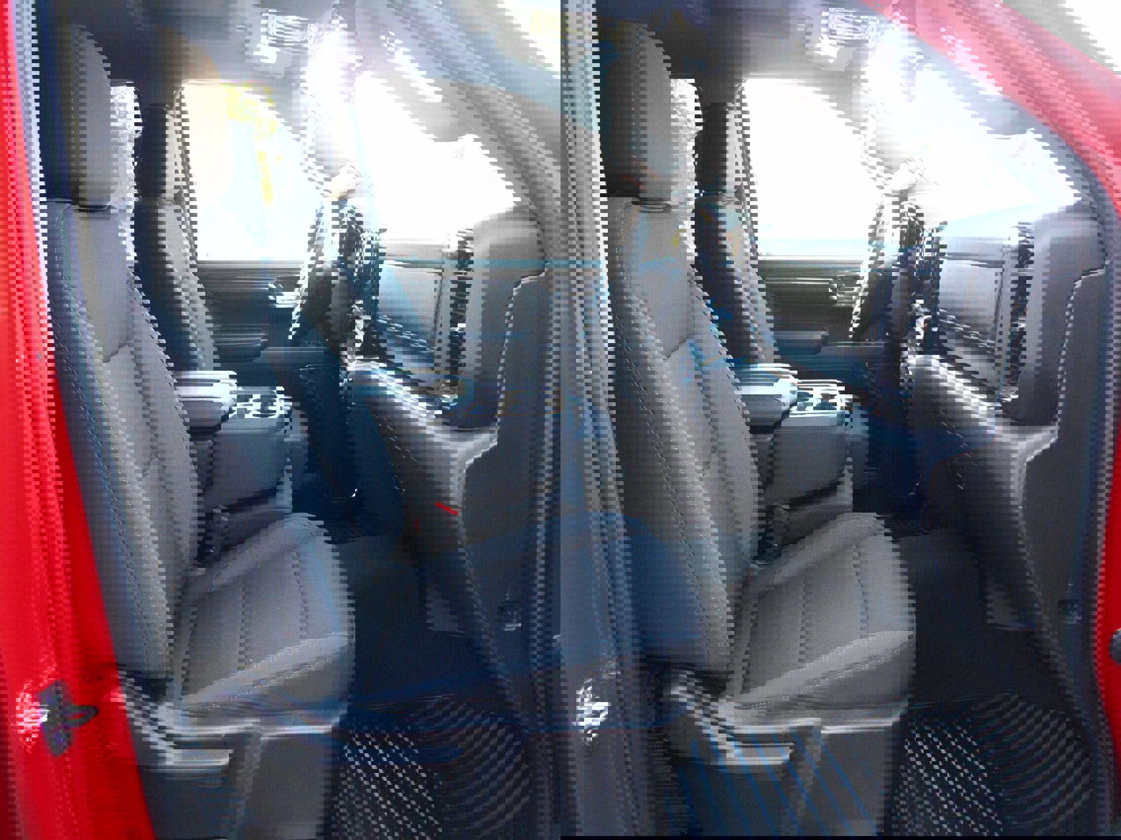 Used 2023 Chevrolet Silverado 1500 LT w/ Z71 Off-Road Package image 24