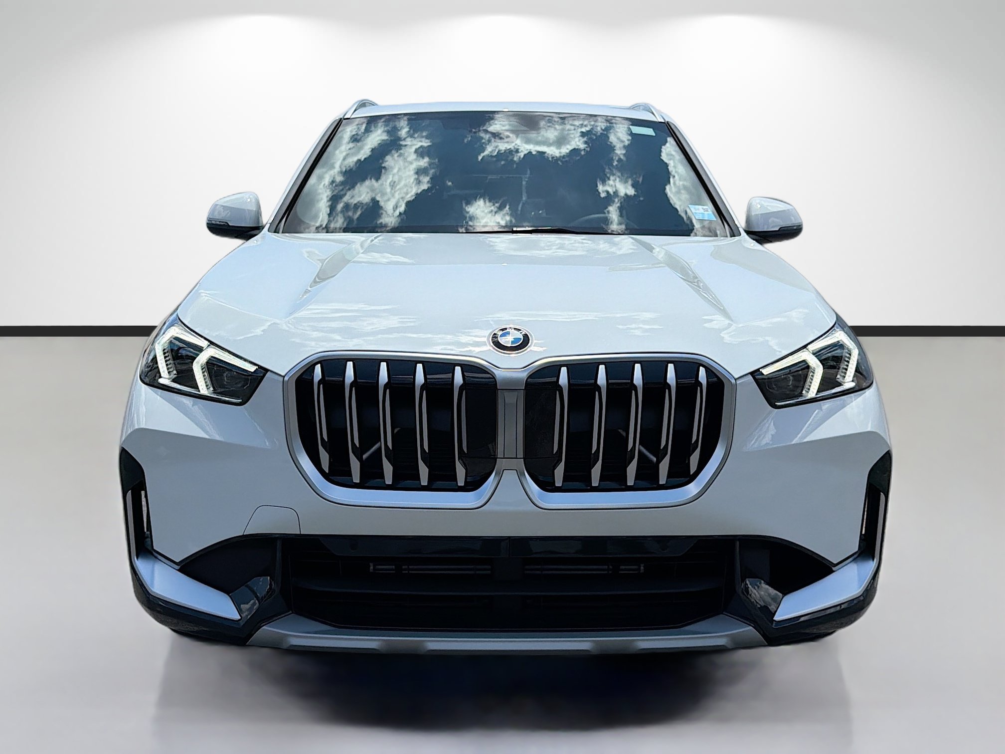 New 2026 BMW X1 xDrive28i w/ Convenience Package AWD/4WD image 8