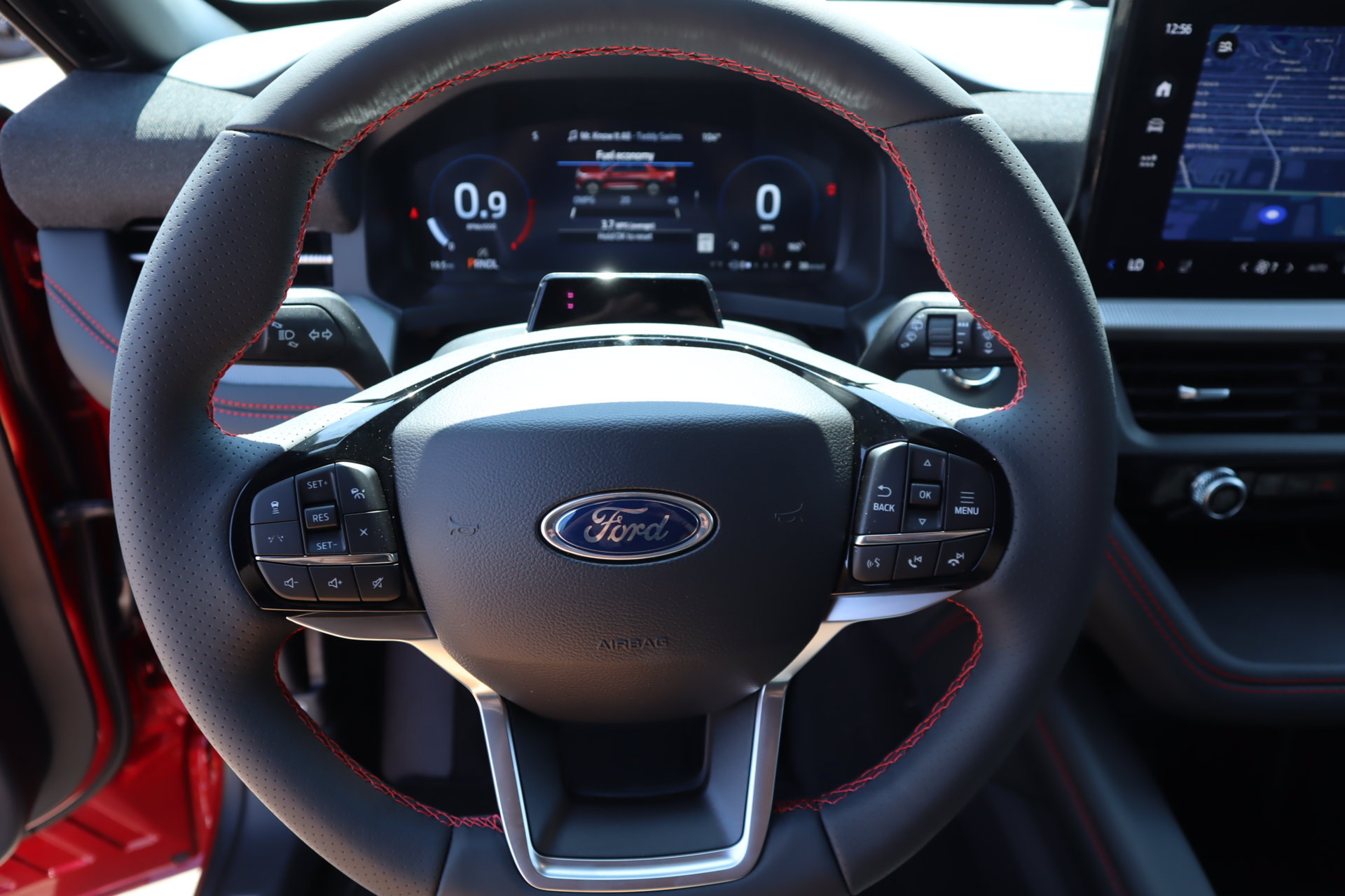 New 2026 Ford Explorer ST-Line w/ ST-Line Street Pack AWD/4WD image 3