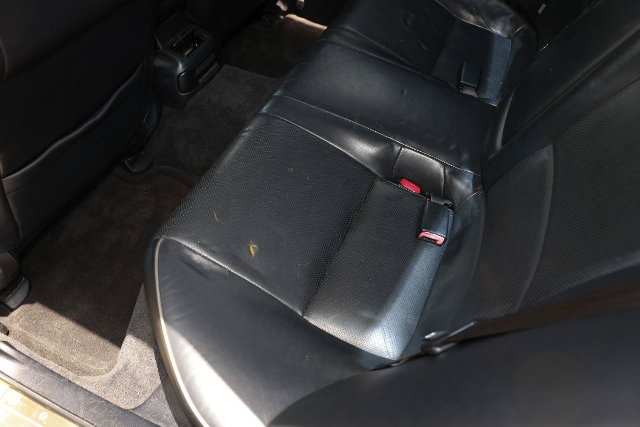 Used 2003 Lexus IS 300 w/ Power & Leather Pkg RWD image 8