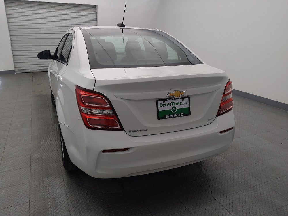 Used 2020 Chevrolet Sonic LT image 6