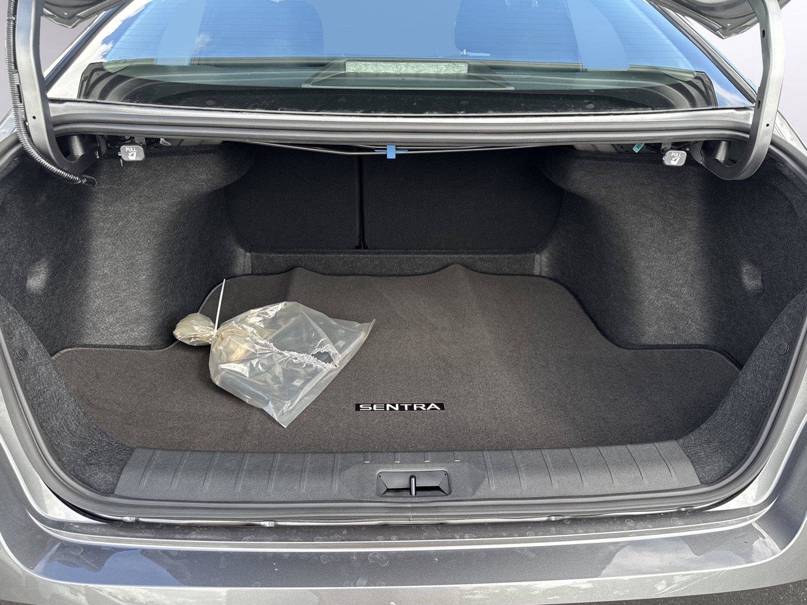 New 2027 Nissan Sentra SV w/ SV Convenience Package FWD image 26