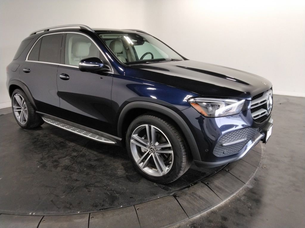 Used 2021 Mercedes-Benz GLE 350 4MATIC w/ Premium Package image 4